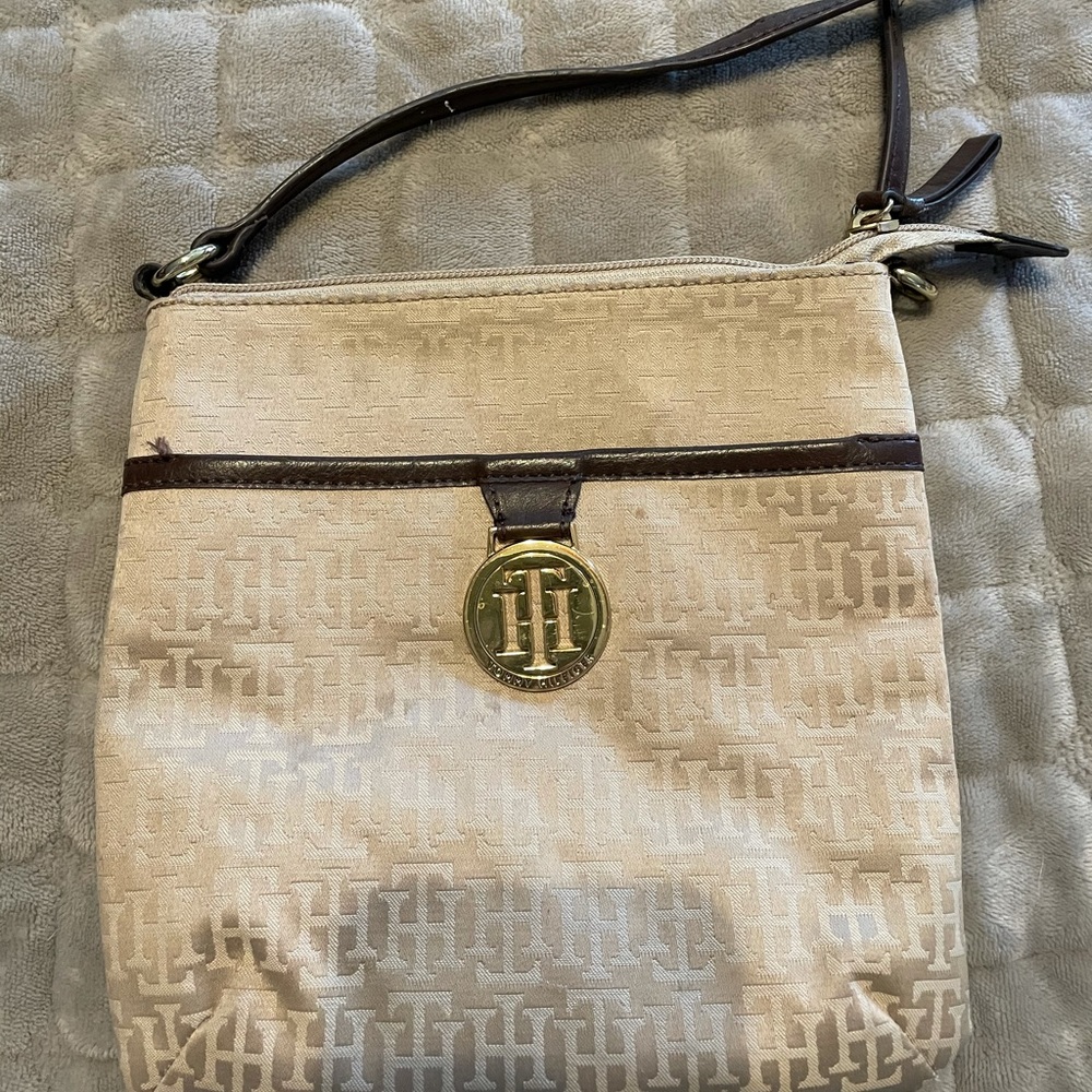 Crossbody bag